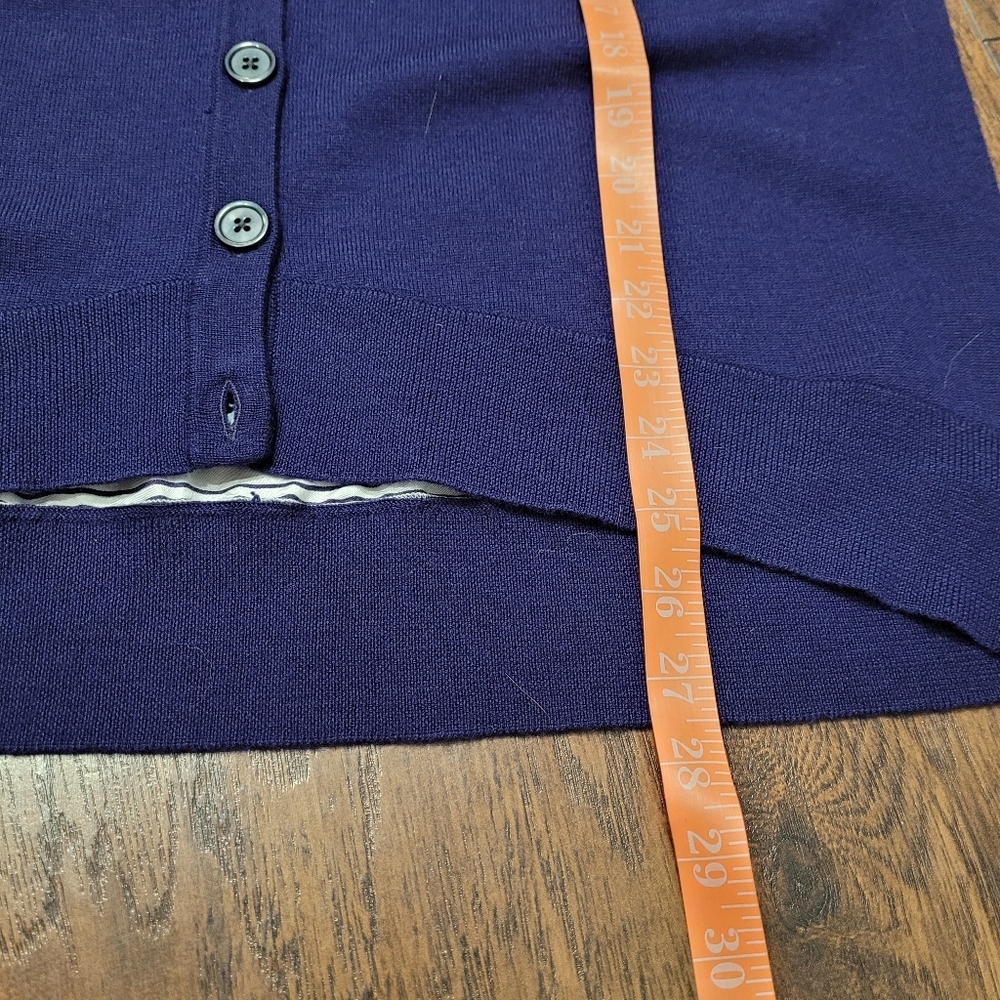 Lord & Taylor Merino Wool and Silk Cardigan Sweater size M - Picture 7 of 8